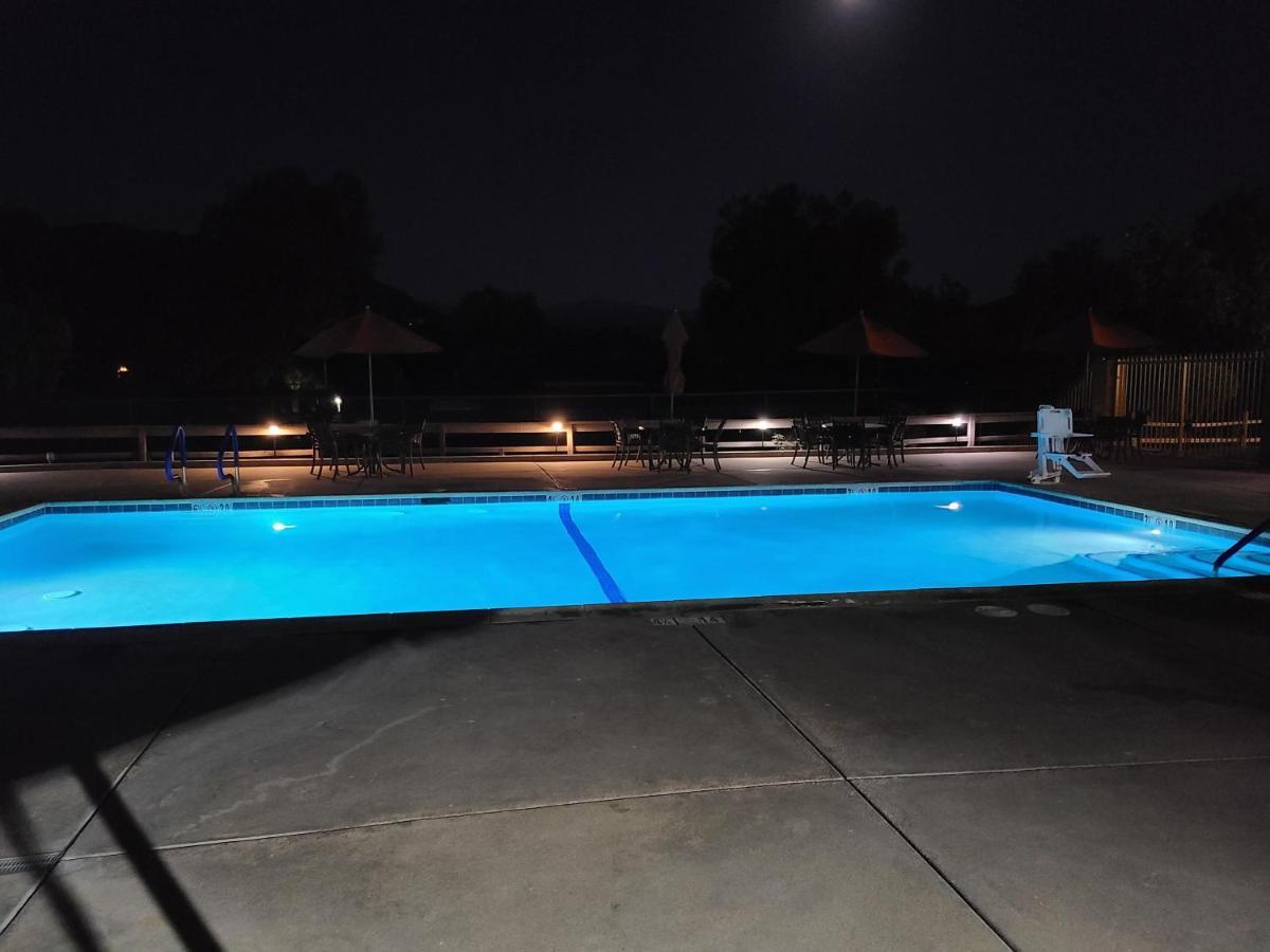 Getaways At San Diego Country Estates Ramona Bagian luar foto